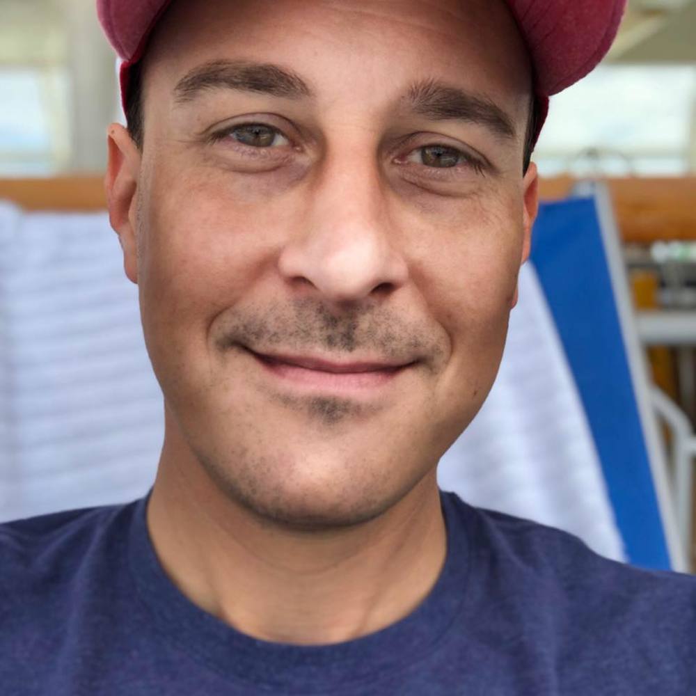 Meet your Posher, Chris